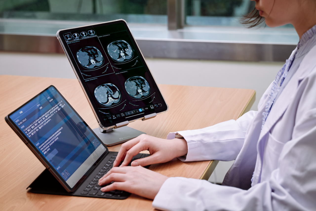 Imaging at the Bedside